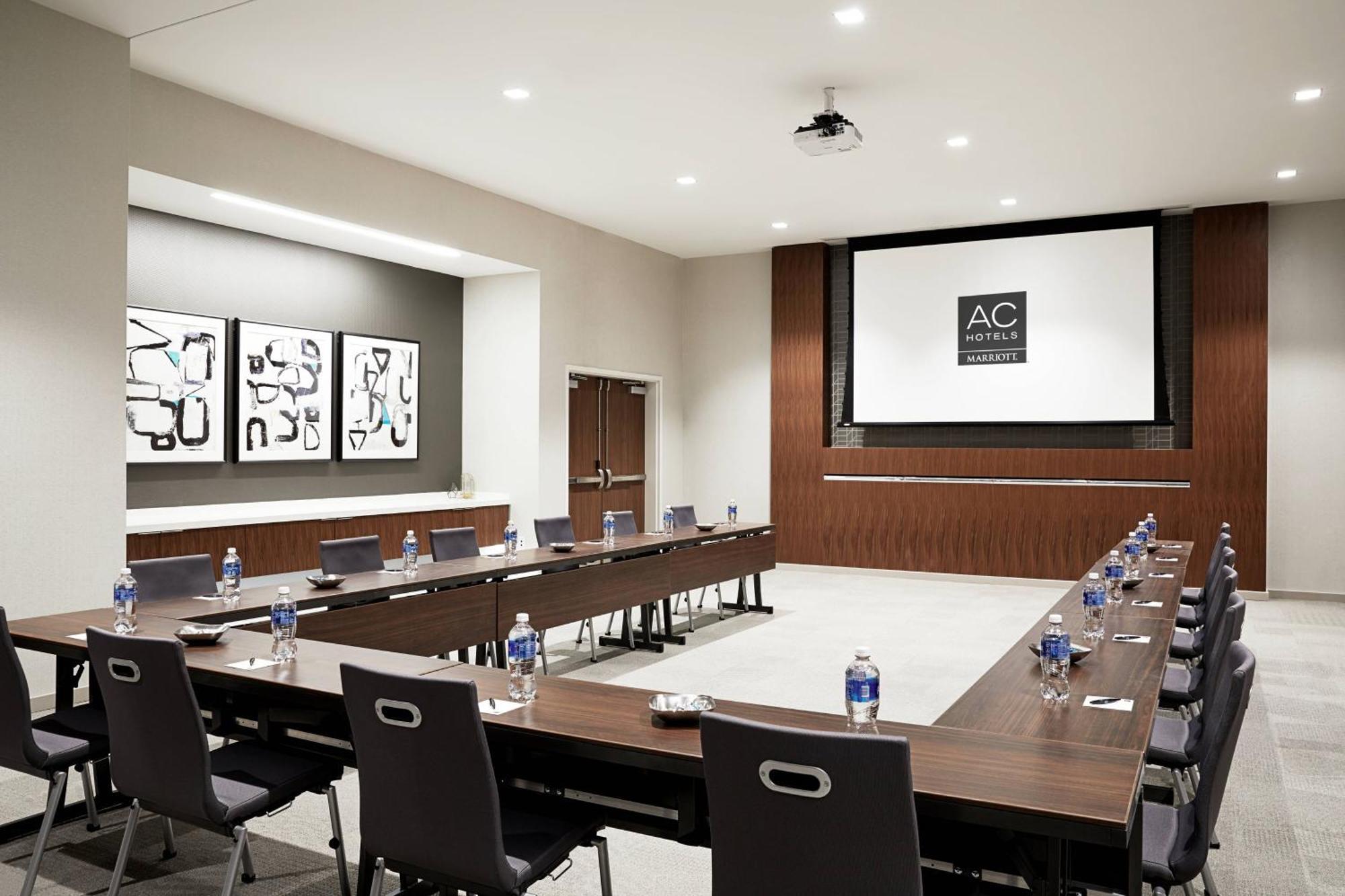 Ac Hotel By Marriott Raleigh North Hills Extérieur photo